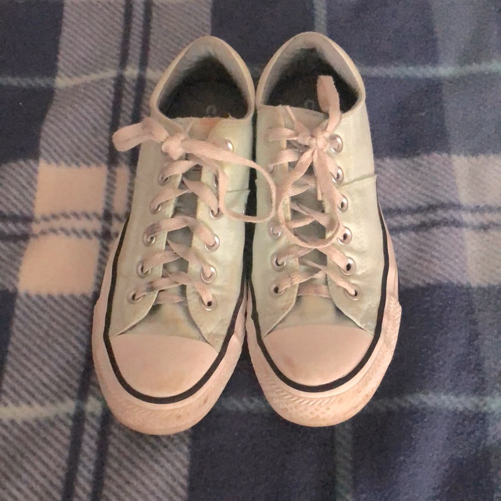 Mint green converse